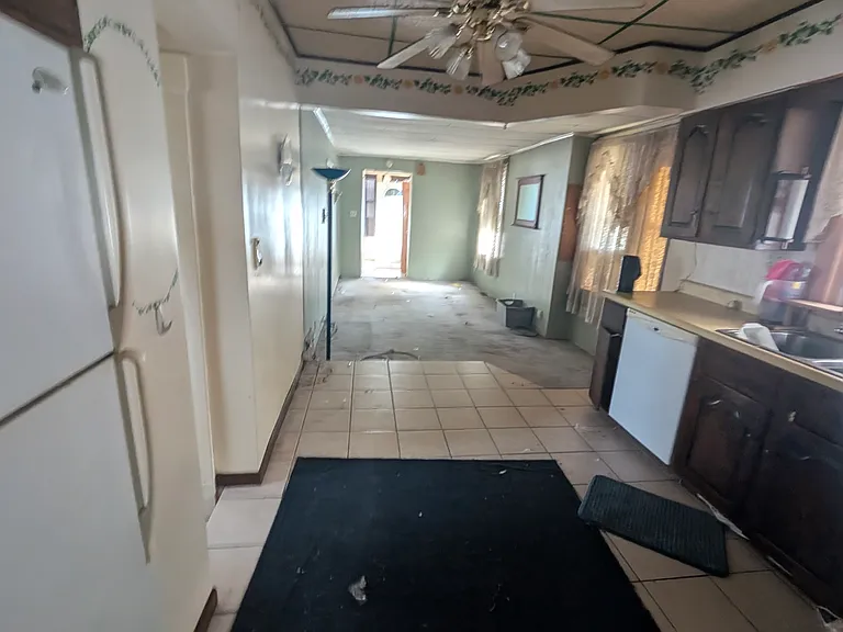1108 E Arcadia Ave — Photo 13