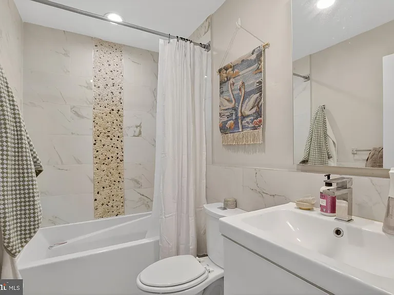 1650 Point Breeze Ave #3 — Photo 12