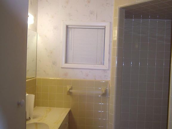 5th image of 5012 Avenue P
