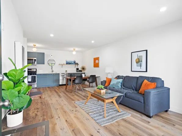 Individual Bungalows: All 1 Bedroom/ 1 Bath Units All With Large Private Yards., 15432 Gault St #114, Van Nuys, CA 91406