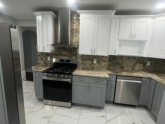 5th image of 63 Stockton Pl