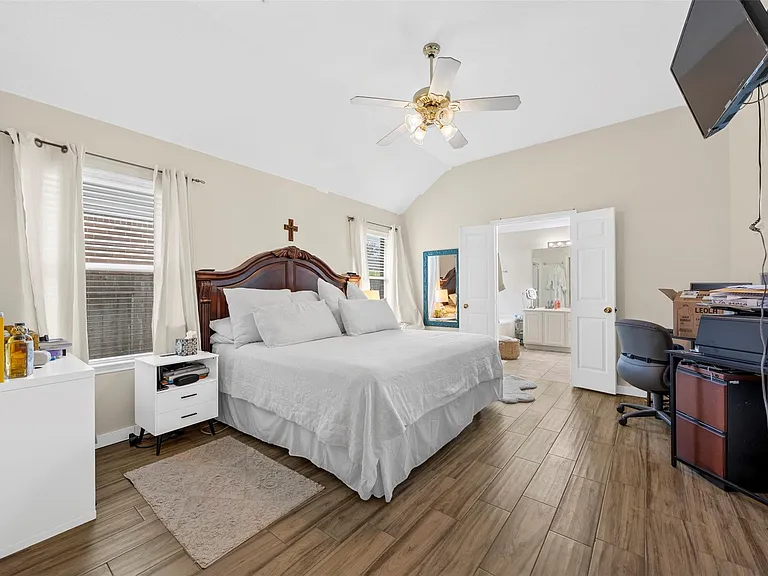 20703 Louetta Woods Dr — Photo 4