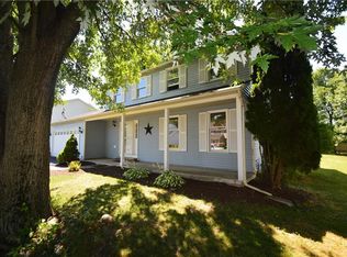 4222 Streamwood Dr, Liverpool, NY 13090