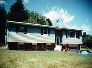 115 W Shore Dr, Valatie, NY 12184
