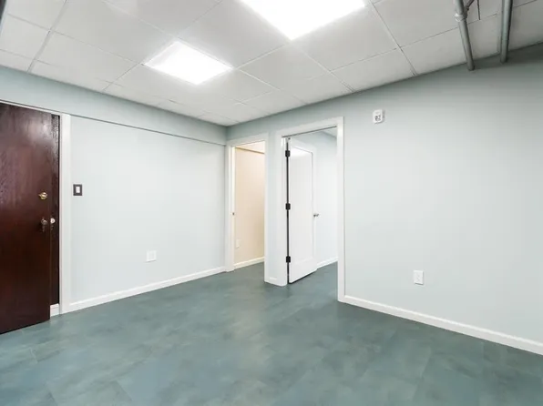 2314 Palisade Avenue image 37 of 49