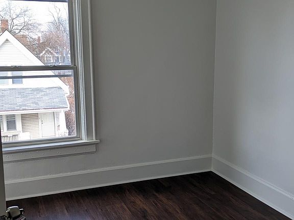 2nd image of 2462 N Hubbard St #2