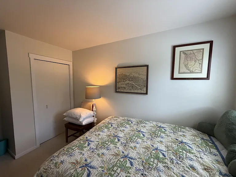 589 Oxbow Cres — Photo 18