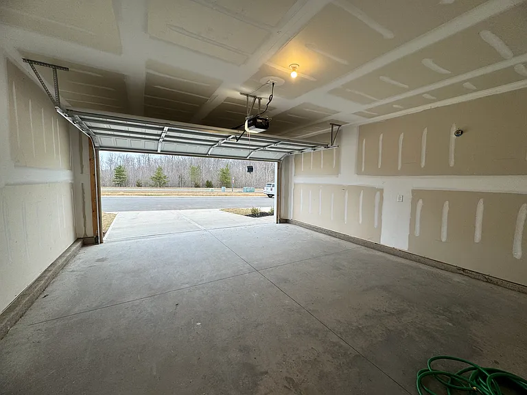 1310 Broholmer Ln — Photo 36