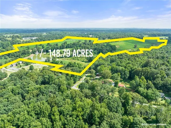 3748 Lebanon Church Rd, Gillsville, GA 30543