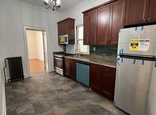 221 Pine St APT 1, Jersey City, NJ 07304