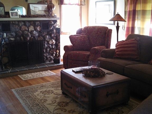 4th image of 919 Clifton Dr