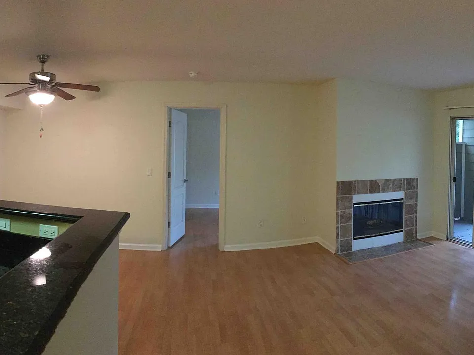Main entrance, kitchen, family room