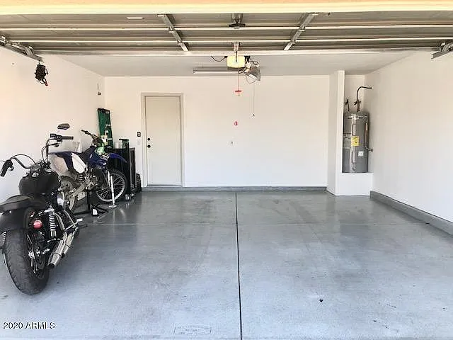 2817 W Silver Creek Ln — Photo 19
