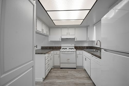 4th image of 10237 Tujunga Canyon Blvd #A206