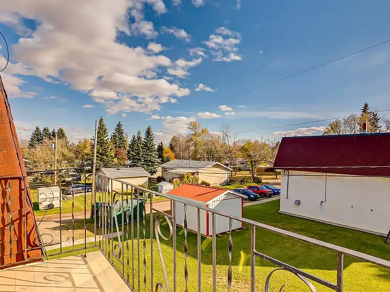 29 Grand Dr #2 — Photo 26