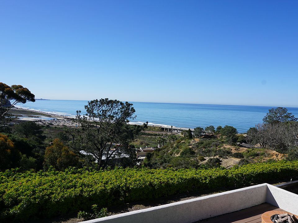 1st image of 13361 Caminito Mar Villa