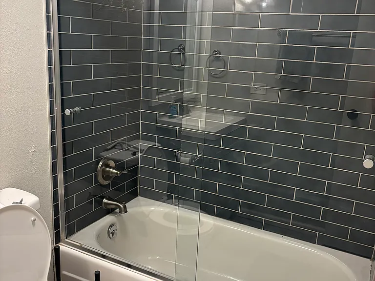 65 N Clarkson St — Photo 12