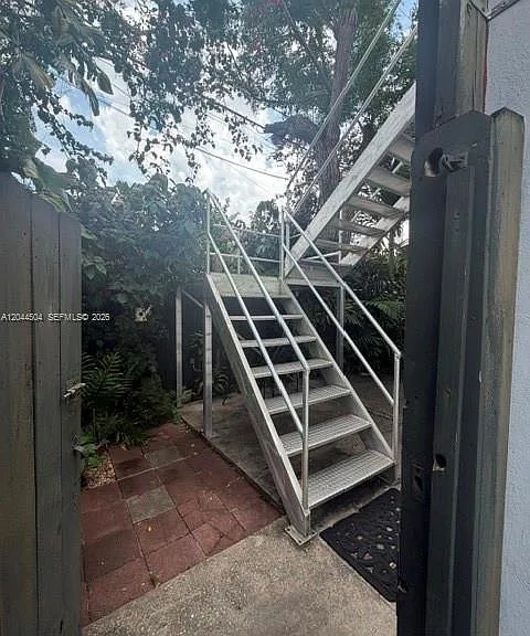 4230 SW 11th St #B — Photo 11
