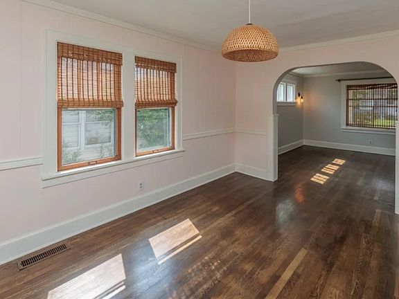 5th image of 50 Fillier St