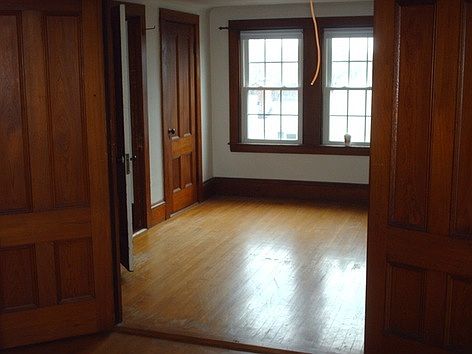 3rd image of 62 Rogers St