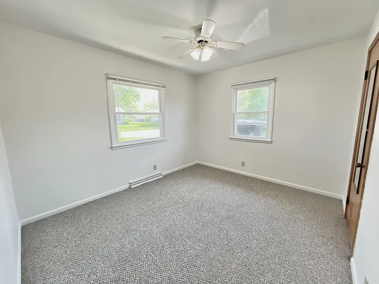 218 & 220 Wayside Dr #220 — Photo 6