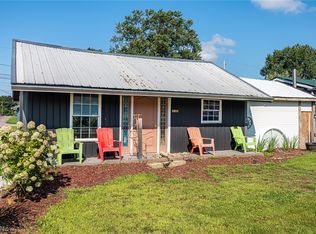 2585 S 7th St, Coshocton, OH 43812