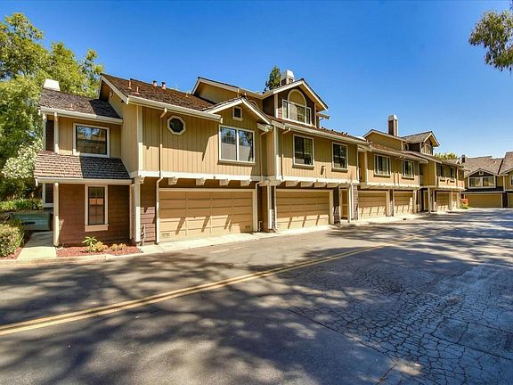 3rd image of 2429 Rebecca Lynn Way