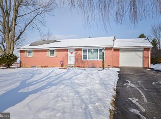 3949 Locust Grove Rd, Columbia, PA 17512