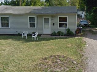 1710 Hedge Rd, Champaign, IL 61821