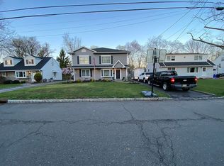 104 Anderson Pkwy, Cedar Grove, NJ 07009
