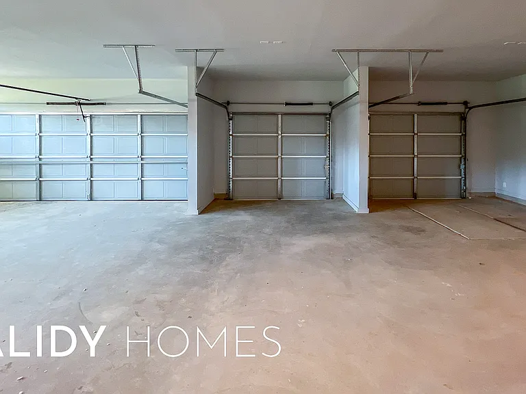 1724 Salma Rd — Photo 30