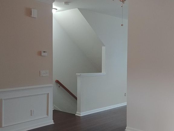 5th image of 2887 Woodland Park Dr