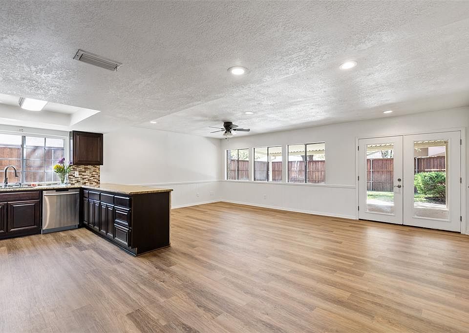 1st image of 772 Dove Cir