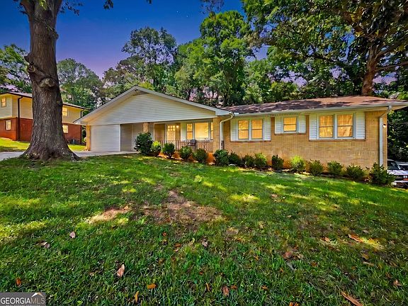 2nd image of 1978 Brannon Dr