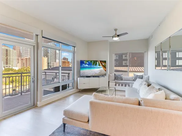 603 Davis St APT 703, Austin, TX 78701