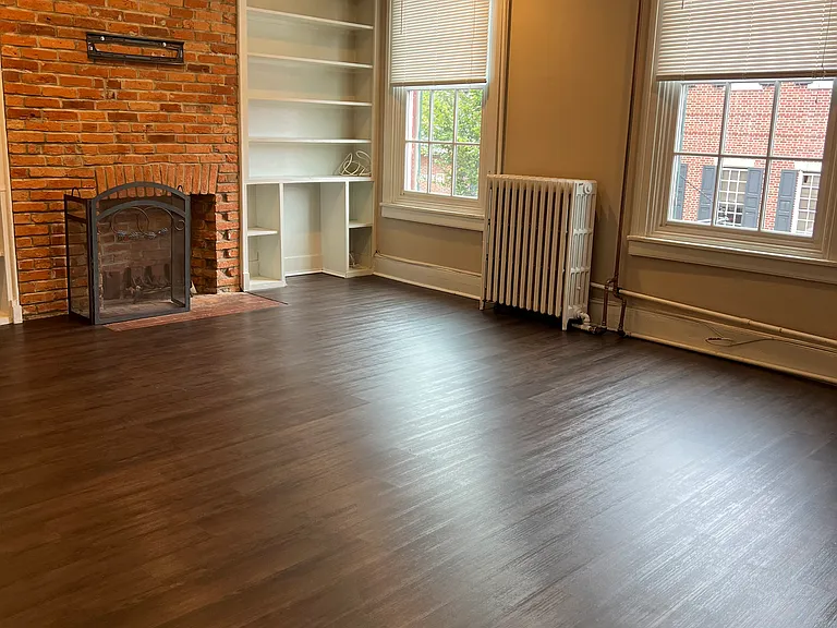 14 E Market St #14 — Photo 9