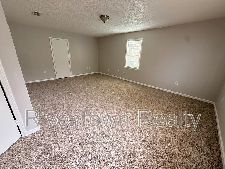 3113 Wickham Dr — Photo 18