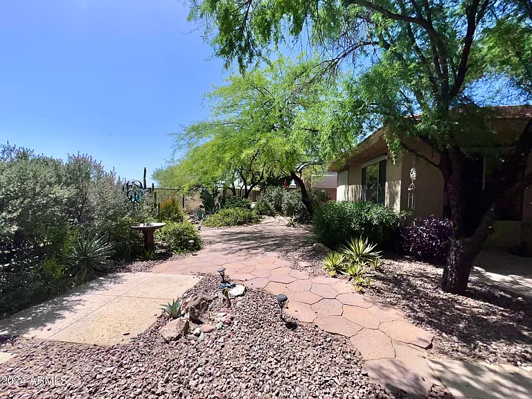 1653 W Ainsworth Dr — Photo 20