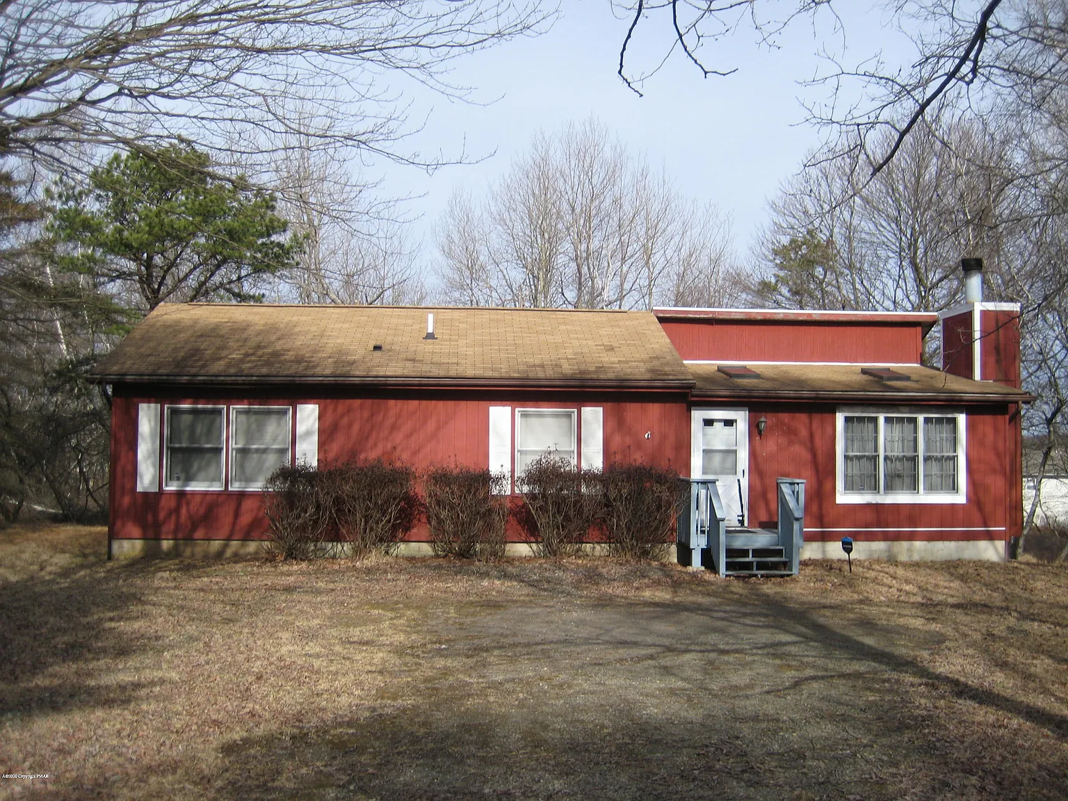 612 Scenic Dr photo 1