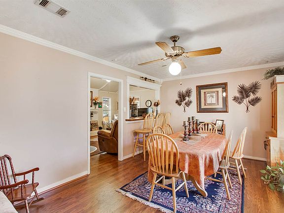 4th image of 432 Randall Dr