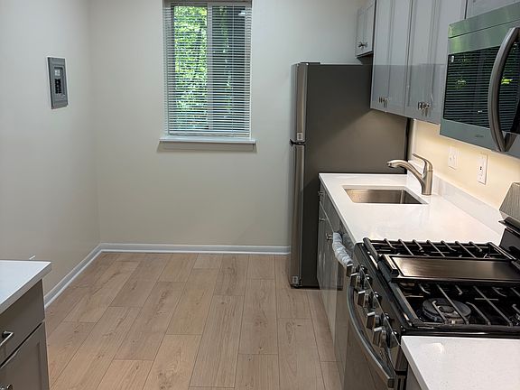 2nd image of 11837 Shire Ct APT 1