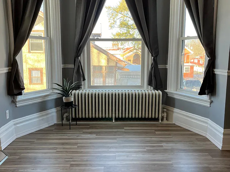 324 Broad St #A — Photo 7