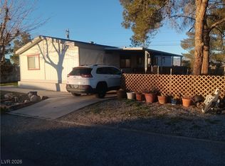 180 W Comstock Cir N, Pahrump, NV 89048