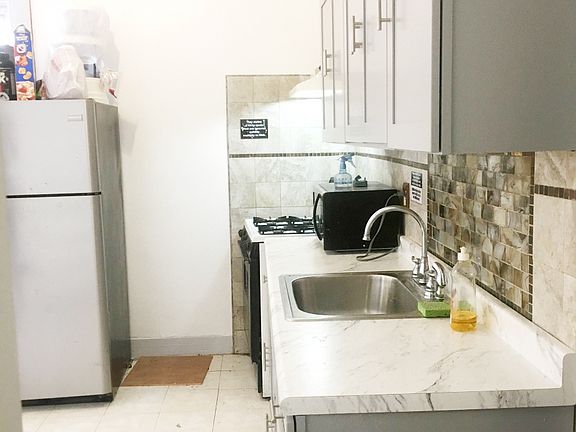 2nd image of 535 E 29th St Floor 2-1