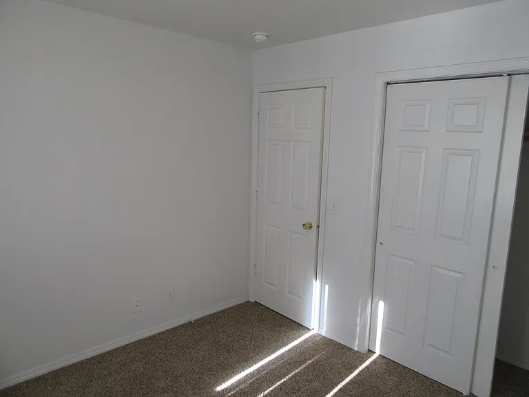 2893 W Elmwood Dr — Photo 14