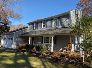 211 Table Rock Rd, South Kingstown, RI 02879