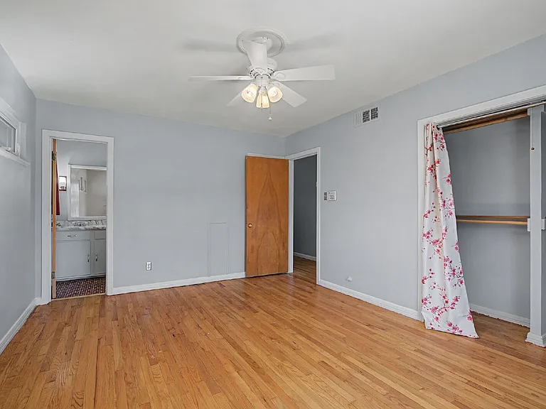 422 N Pecan St — Photo 19