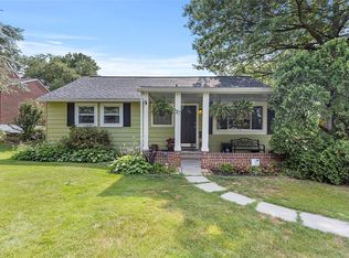 37 Locust Ln, Pittsburgh, PA 15241