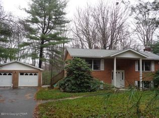 2537 Skyway Dr, Kunkletown, PA 18058
