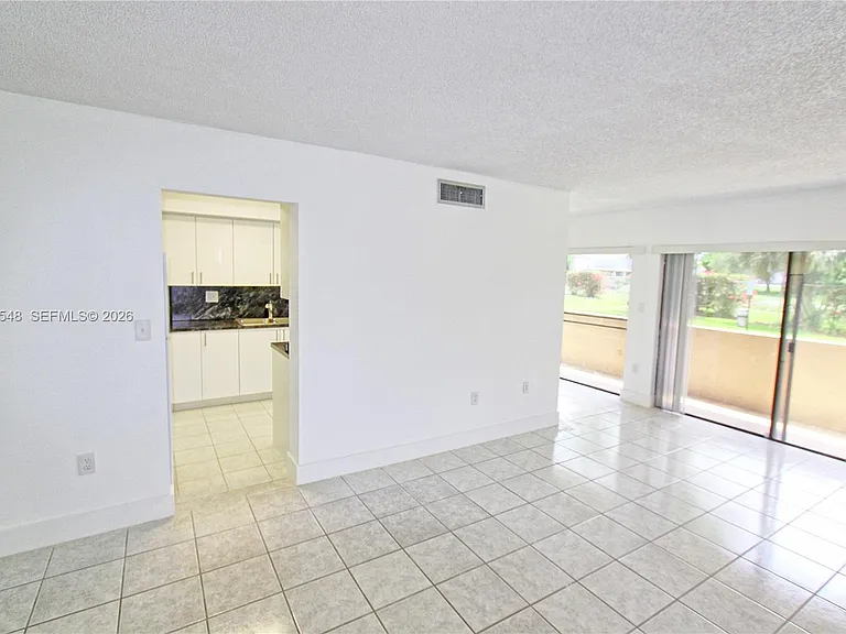 5800 SW 127th Ave #2112 — Photo 7